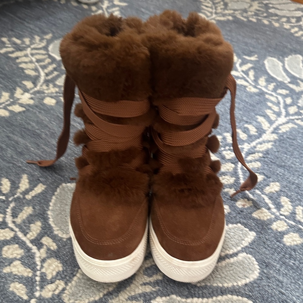Steve Madden Brown Fur-Lined Sneakers - Picture 3 of 6